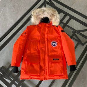 ✨Canada Goose Expedition style down jacket✨